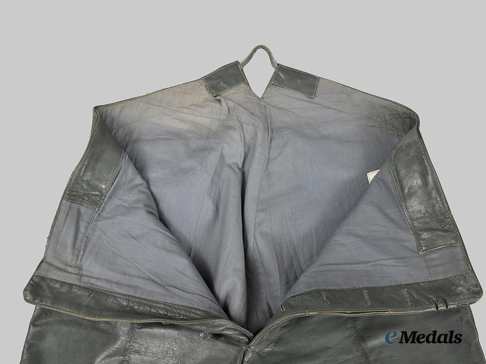 germany,_kriegsmarine._a_u-_boat_crewman’s_leather_jacket_and_trousers_set,_owner-_attributed___m_n_c7466