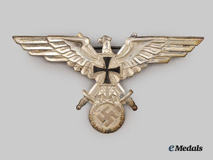 germany,_third_reich._a_national_socialist_german_navy_league_breast_eagle___m_n_c7482
