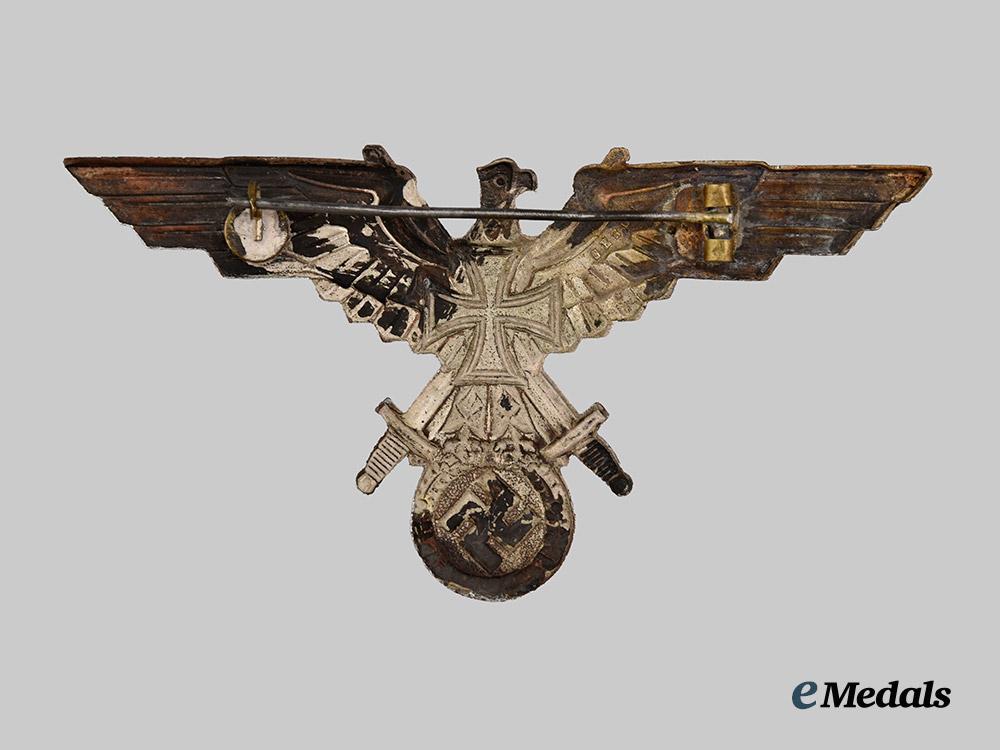 germany,_third_reich._a_national_socialist_german_navy_league_breast_eagle___m_n_c7483