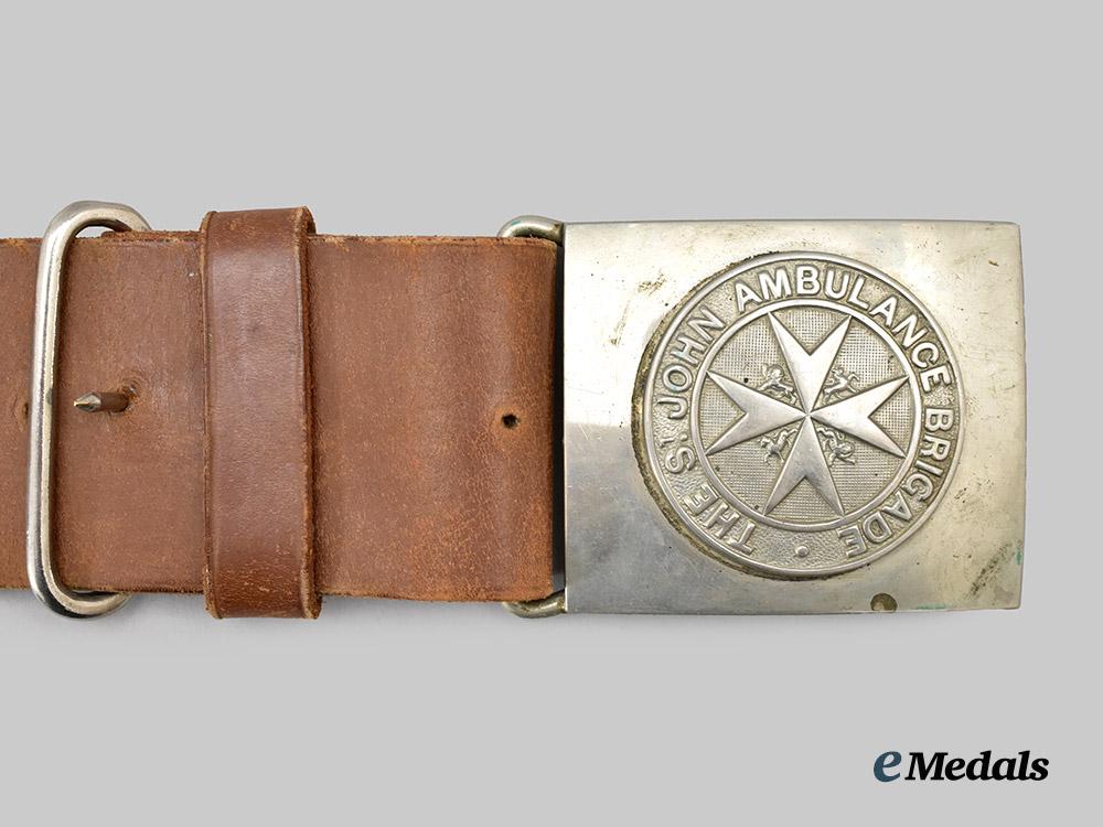 united_kingdom._a_st._john_ambulance_brigade_swagger_stick,_with_belt_and_buckle,_c.1939___m_n_c7514