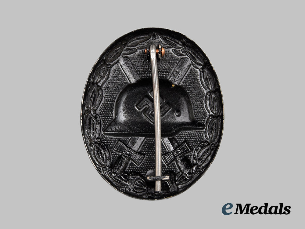 germany,_wehrmacht._a_black_grade_wound_badge,_with_case___m_n_c7515