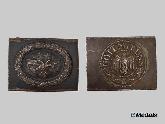 germany,_wehrmacht._a_pair_of_belt_buckles_for_enlisted_personnel___m_n_c7518