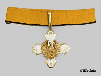 greece,_kingdom._a_scarce_first_type_cased_order_of_the_phoenix,_i._class_commander_set,_by_arthus_bertrand,_c.1930___m_n_c7519