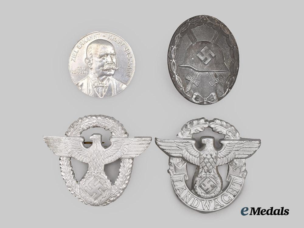 germany,_third_reich._a_mixed_lot_of_badges_and_insignia___m_n_c7539