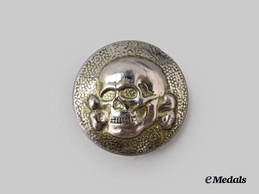 germany,_s_s._an_s_s-_verfügungstruppe/_waffen-_s_s_cap_button,_by_steinhauer&_lück___m_n_c7542