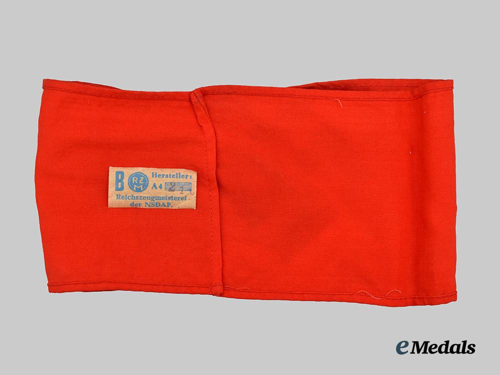 germany,_n_s_d_a_p._a_member’s_armband___m_n_c7565