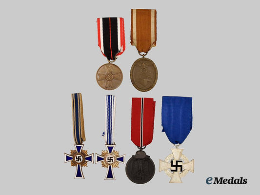 germany,_third_reich._a_mixed_lot_of_awards_for_military_and_civil_service___m_n_c7568