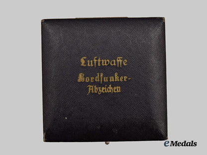 germany,_luftwaffe._a_radio_operator_badge_presentation_case,_refurbished_late-_war_example___m_n_c7579