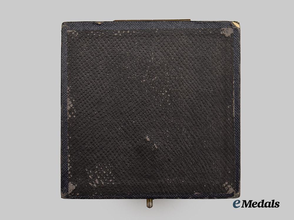germany,_luftwaffe._a_radio_operator_badge_presentation_case,_refurbished_late-_war_example___m_n_c7582
