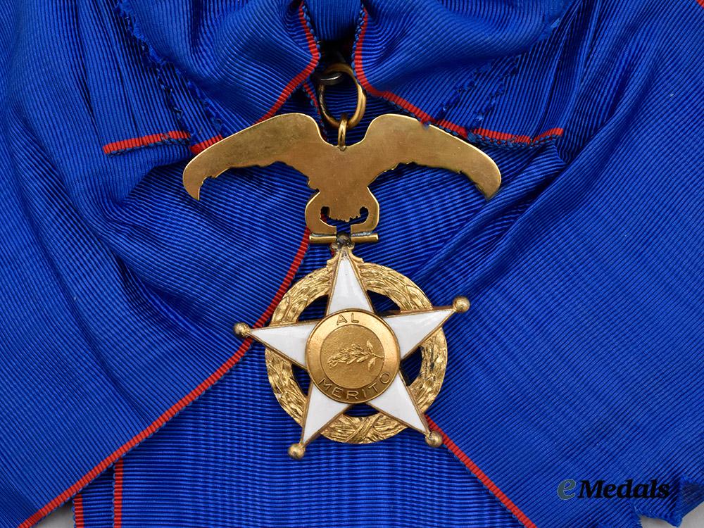 chile,_republic._an_order_of_merit,_grand_cross_sash_badge,_c.1935___m_n_c7604