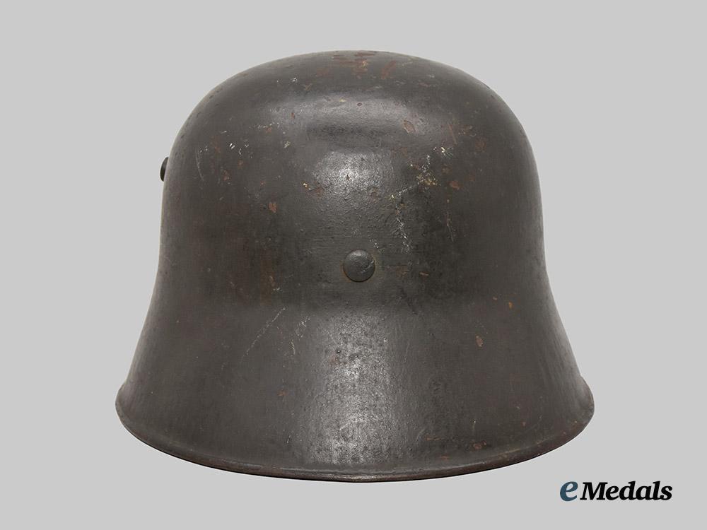 germany,_heer._an_m18_transitional_stahlhelm,_single_decal_version___m_n_c7638