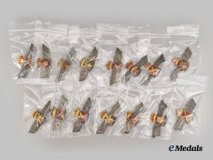 spain,_kingdom,_fascist_state._a_lot_of_fifteen_air_force_wings___m_n_c7642-(1)