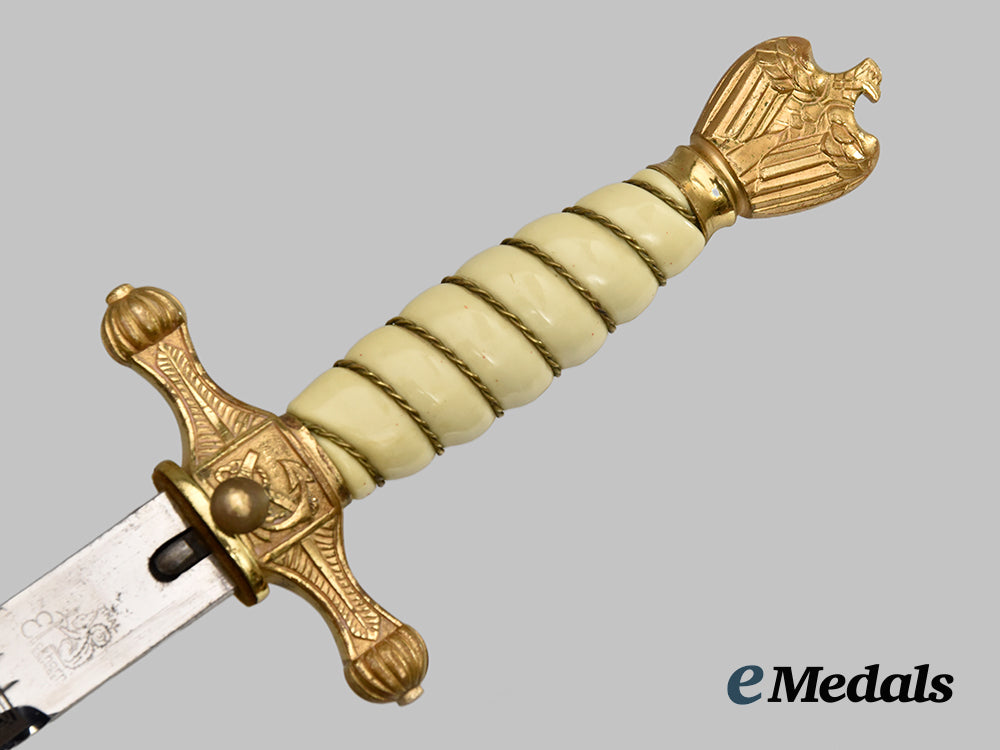 germany,_kriegsmarine._an_officer’s_dress_dagger,_by_carl_eickhorn___m_n_c7665