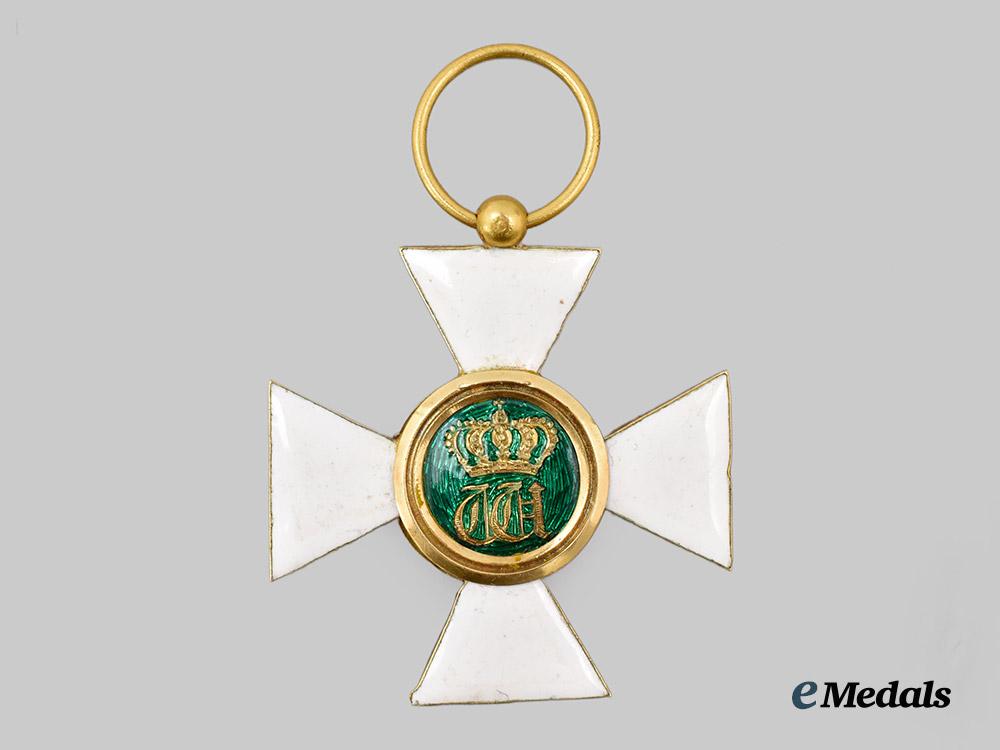 luxembourg,_grand_duchy._an_order_of_the_oak_crown_in_gold,_knight’s_cross,_c.1900___m_n_c7711