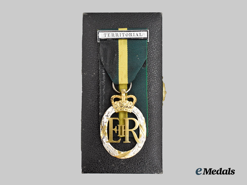 united_kingdom._a_queen_elizabeth_i_i_emergency_reserve_decoration1953.___m_n_c7719