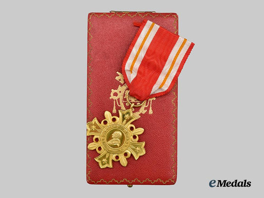 vatican,_papal_state._a_vatican_cross_of_honour,_c.1930___m_n_c7824