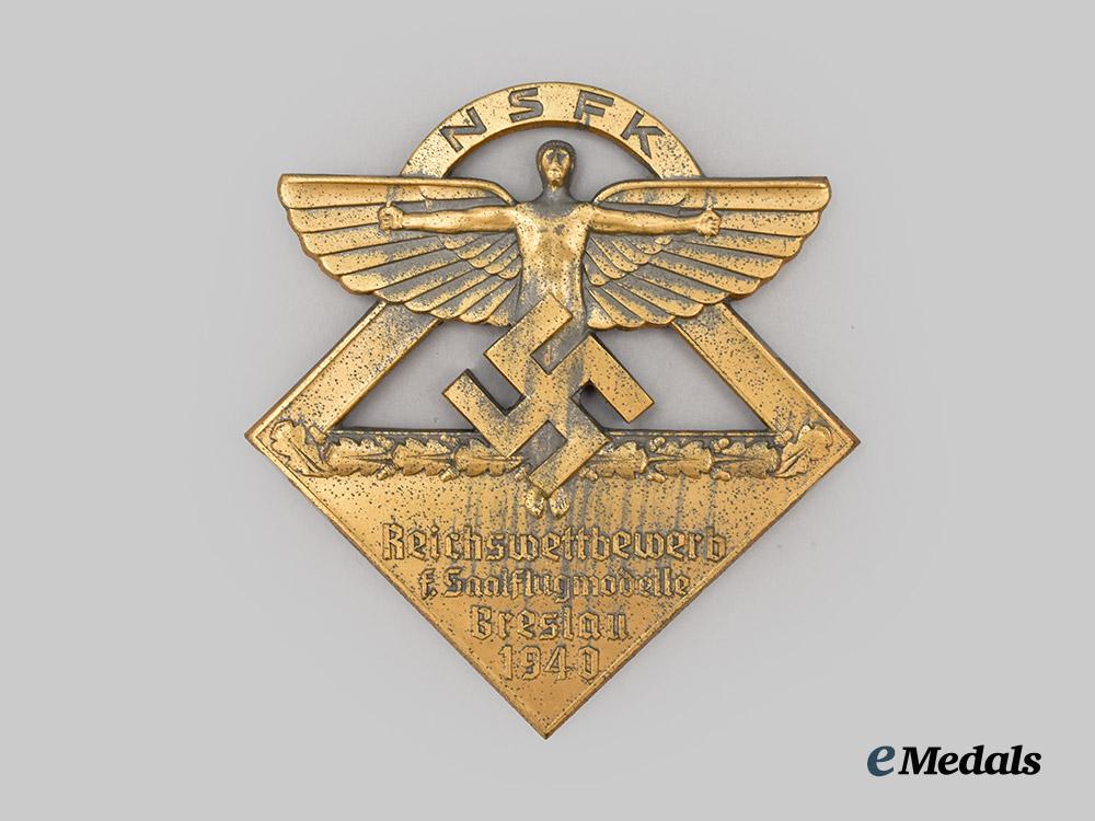 germany,_n_s_f_k._a1940_participant’s_plaque_for_an_indoor_model_aircraft_competition,_with_case_and_certificate,_by_a._werner&_söhne___m_n_c7835