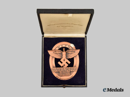 germany,_n_s_f_k._a1939_ostland_flight_participant’s_plaque,_with_case,_by_gustav_brehmer___m_n_c7880