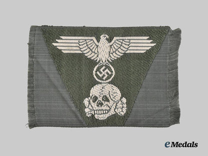germany,_s_s._a_mint_waffen-_s_s_m43_cap_insignia___m_n_c7890