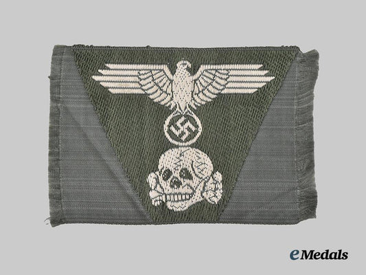 germany,_s_s._a_mint_waffen-_s_s_m43_cap_insignia___m_n_c7890