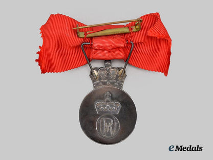 norway,_kingdom._a_king_olav_v’s_commemorative_medal___m_n_c7890