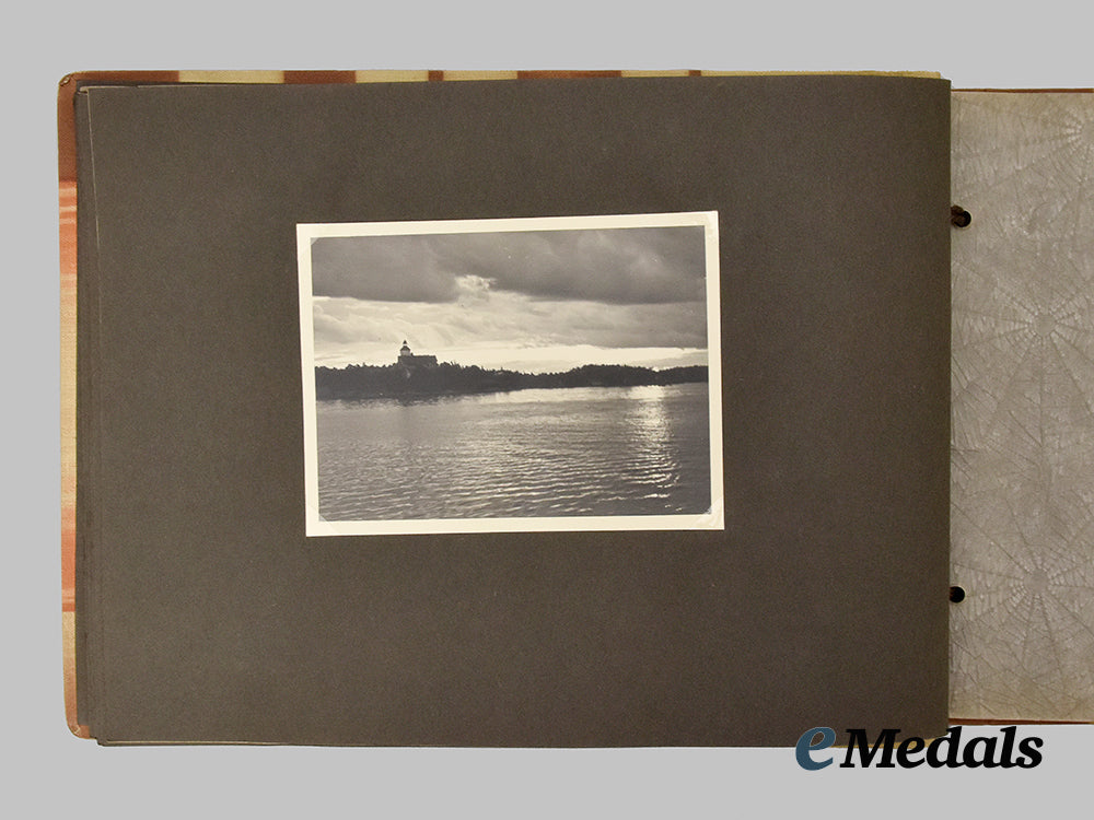 germany,_kriegsmarine._a_pair_of_private_pre-_war_photo_album_to_a_crewman_of_the_torpedo_boat_jaguar___m_n_c7890