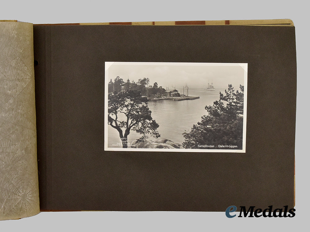 germany,_kriegsmarine._a_pair_of_private_pre-_war_photo_album_to_a_crewman_of_the_torpedo_boat_jaguar___m_n_c7893