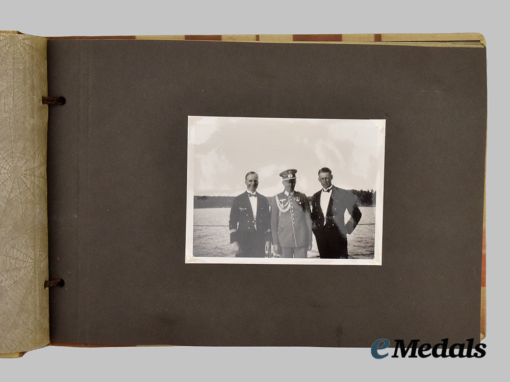 germany,_kriegsmarine._a_pair_of_private_pre-_war_photo_album_to_a_crewman_of_the_torpedo_boat_jaguar___m_n_c7899