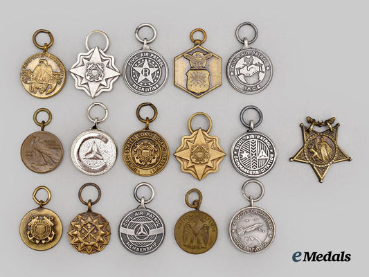 united_states._a_lot_of_surplus_miniatures___m_n_c7918