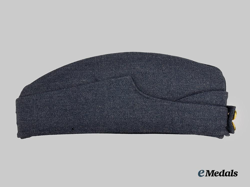 canada,_commonwealth._royal_canadian_air_force_wedge_cap___m_n_c7933