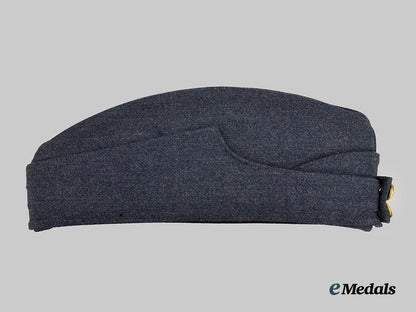 canada,_commonwealth._royal_canadian_air_force_wedge_cap___m_n_c7933