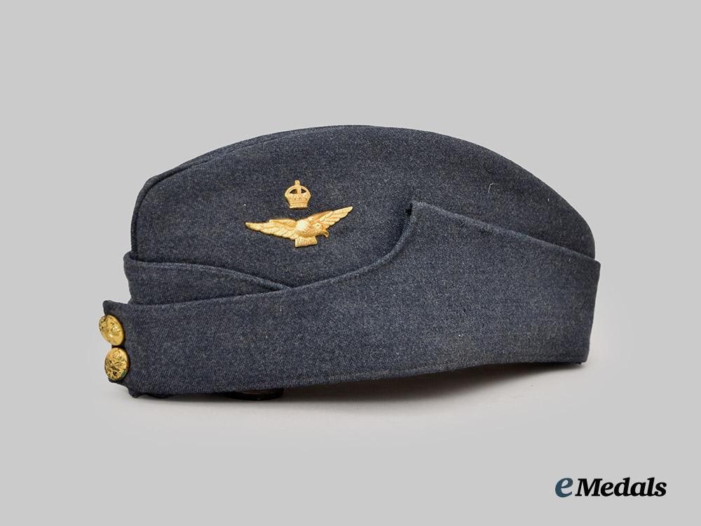 canada,_commonwealth._royal_canadian_air_force_wedge_cap___m_n_c7934