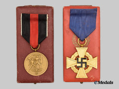 Germany, Third Reich. A Pair of Cased Service Medals