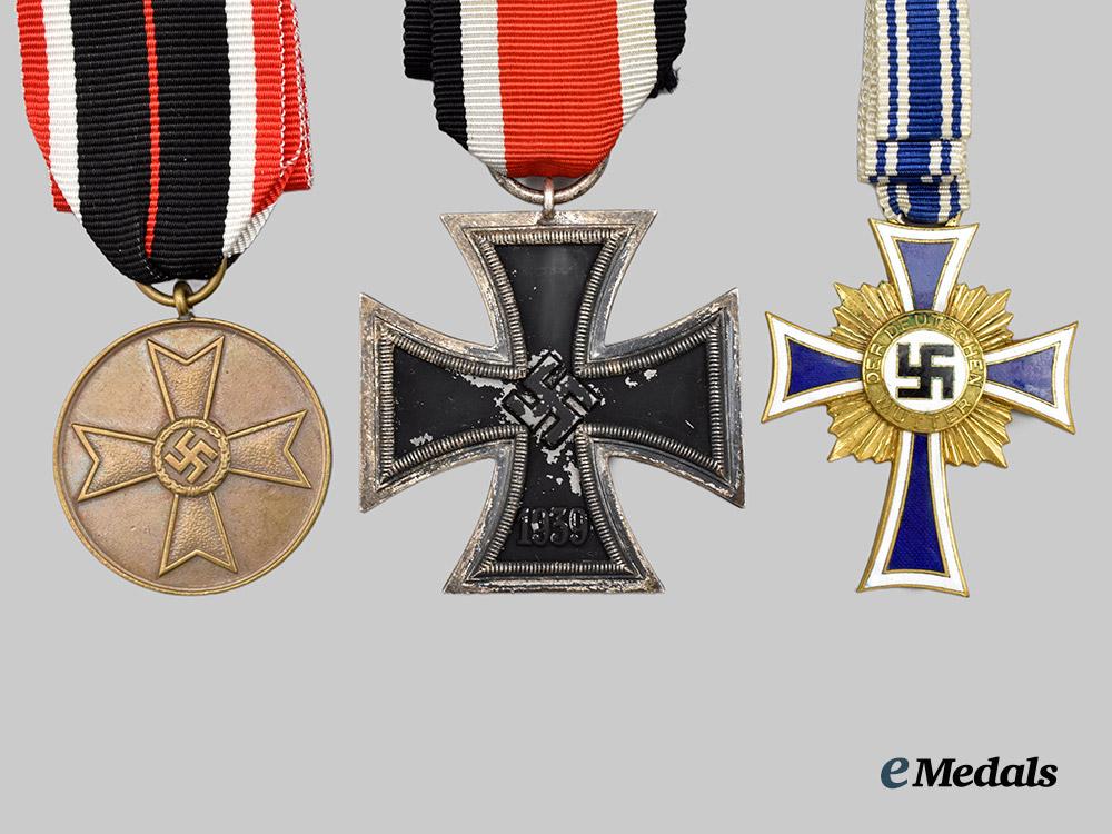 germany,_third_reich._a_mixed_lot_of_awards___m_n_c8026