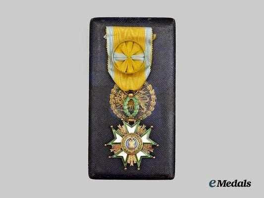 iran,_pahlavi_dynasty._an_order_of_the_crown_of_iran,_i_v._class_knight,_c.1950___m_n_c8059