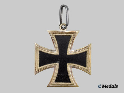 germany,_federal_republic._a_knight’s_cross_of_the_iron_cross,_exhibition_example_with_case,_by_rudolf_souval___m_n_c8071