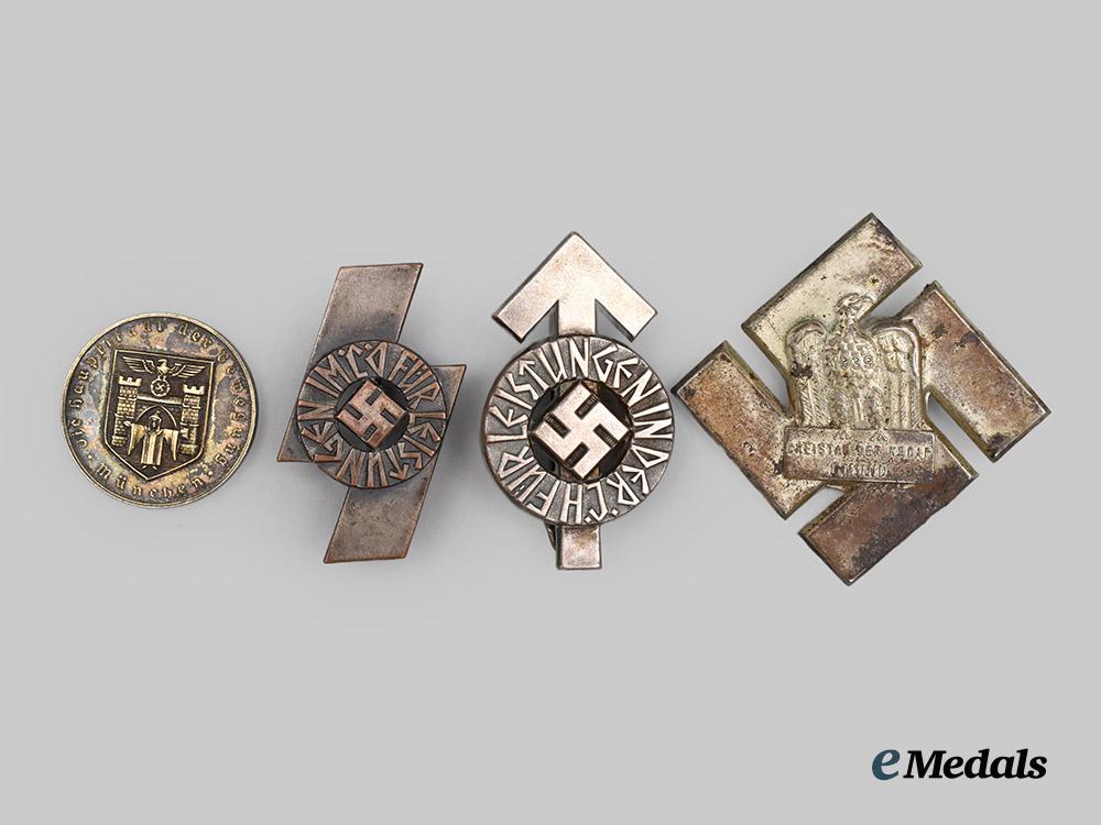 germany,_third_reich._a_mixed_lot_of_badges___m_n_c8095
