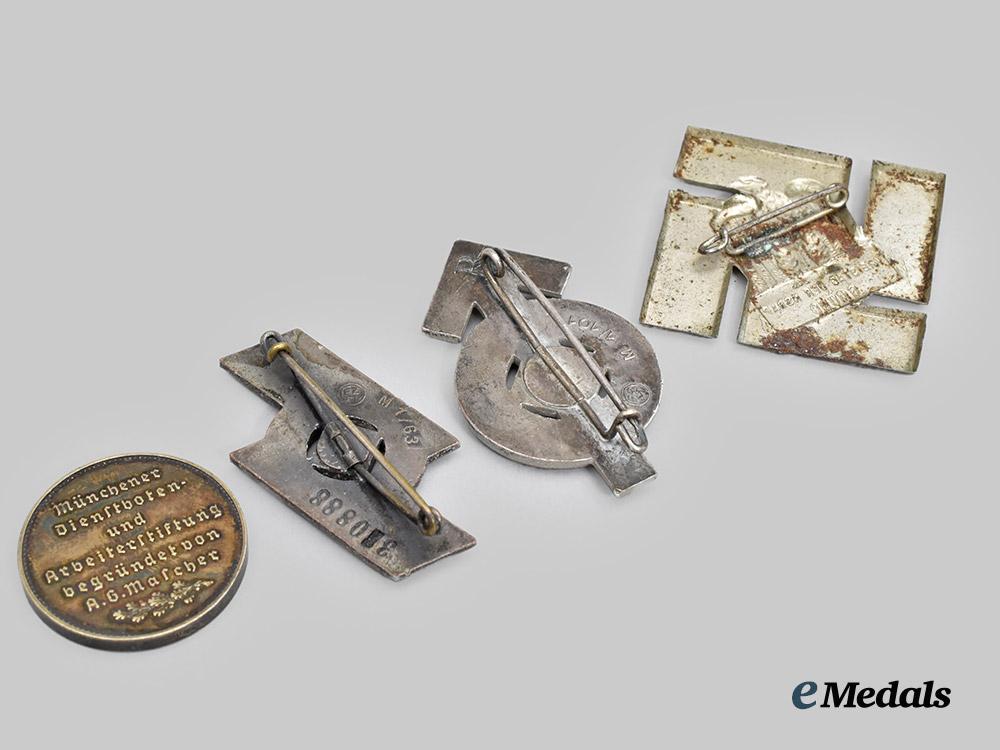 germany,_third_reich._a_mixed_lot_of_badges___m_n_c8098