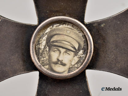 germany,_imperial._a1914_iron_cross_i_class,_with_integral_memorial_photo___m_n_c8100