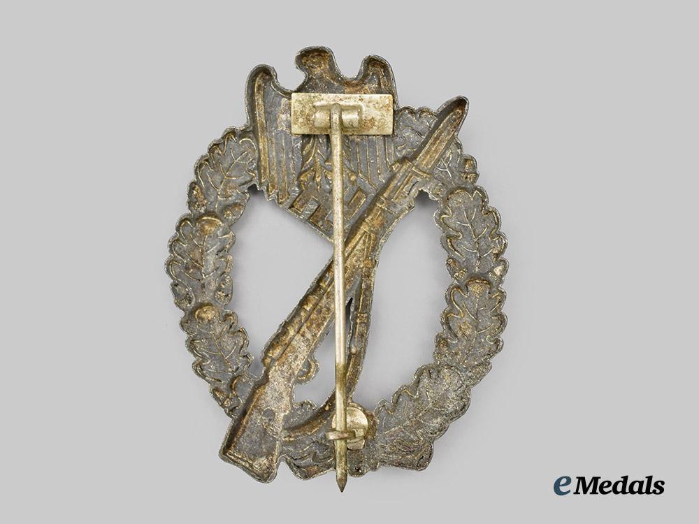 germany,_wehrmacht._an_infantry_assault_badge,_silver_grade,_unknown_maker_variant___m_n_c8103