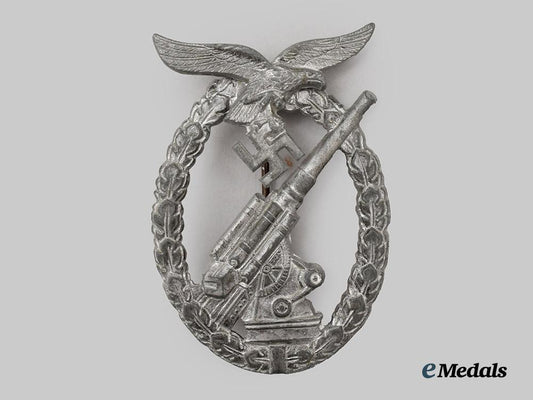 germany,_luftwaffe._a_flak_badge,_by_wilhelm_hobacher___m_n_c8125