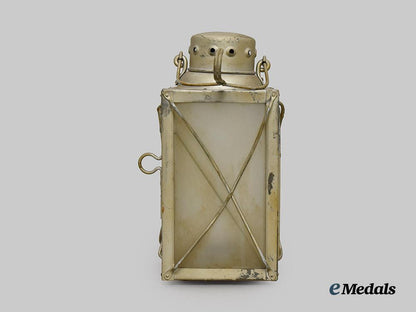germany,_luftwaffe._a_field"_bunker"_lantern___m_n_c8128