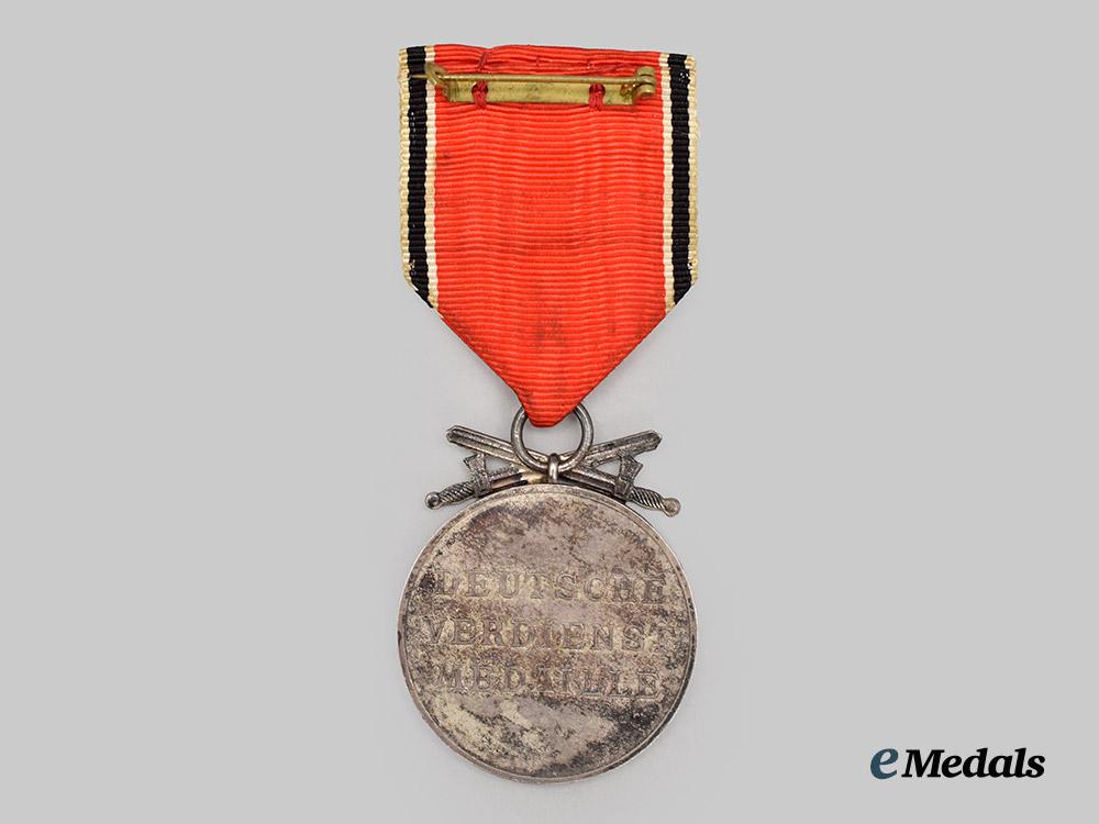 germany,_third_reich._an_order_of_the_german_eagle,_silver_merit_medal_with_swords,_by_the_vienna_mint___m_n_c8149