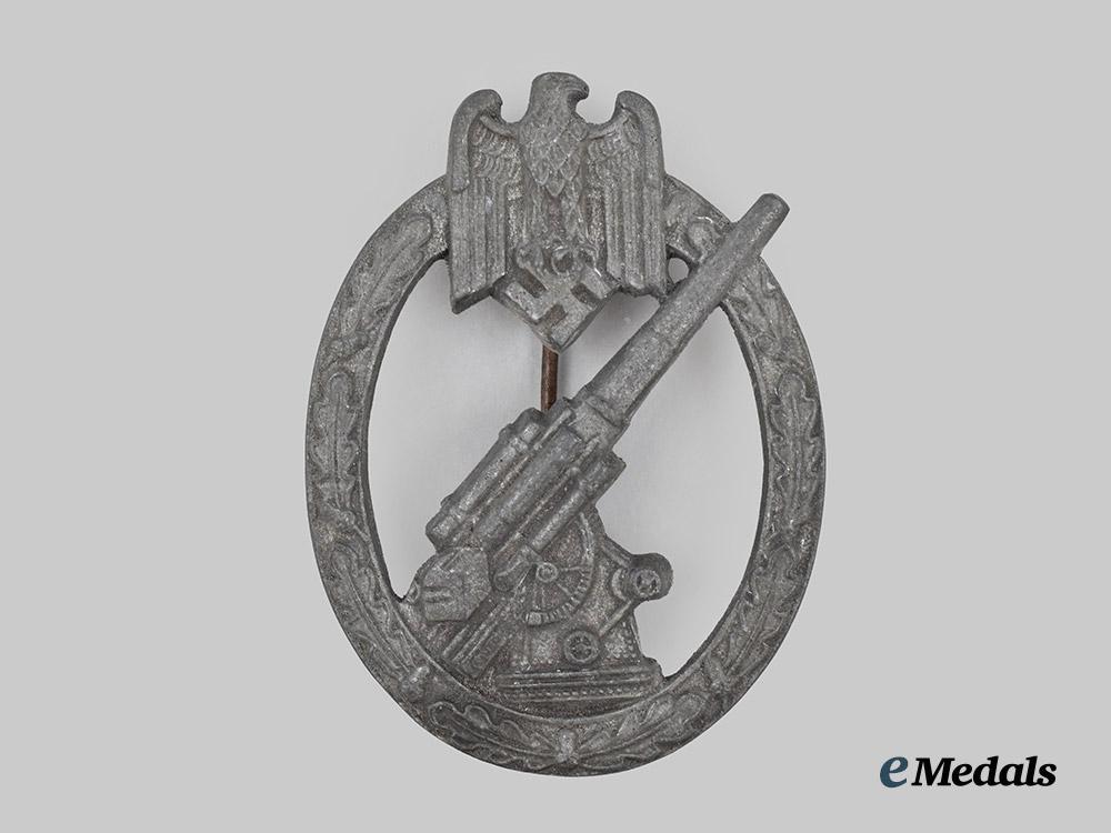 germany,_heer._a_flak_badge,_wartime-_compatible_example,_by_rudolf_souval___m_n_c8149