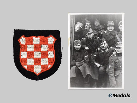 germany,_s_s._a_croatian_volunteer’s_sleeve_insignia,_with_private_wartime_photograph___m_n_c8216