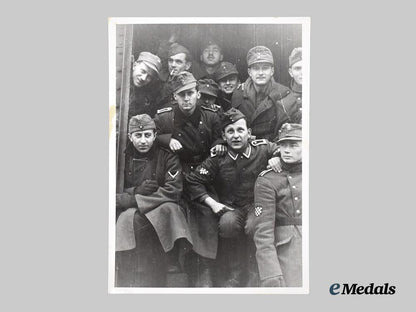 germany,_s_s._a_croatian_volunteer’s_sleeve_insignia,_with_private_wartime_photograph___m_n_c8217