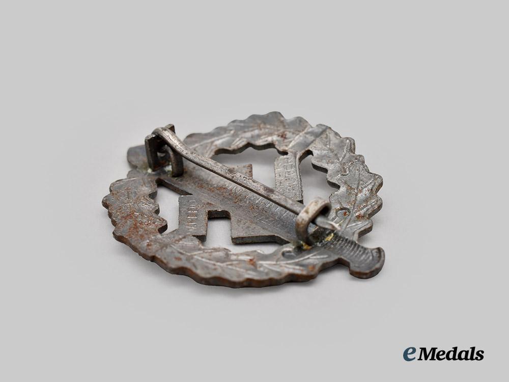 germany._a_silver_grade_sa_sports_badge_by_w._redo___m_n_c8248