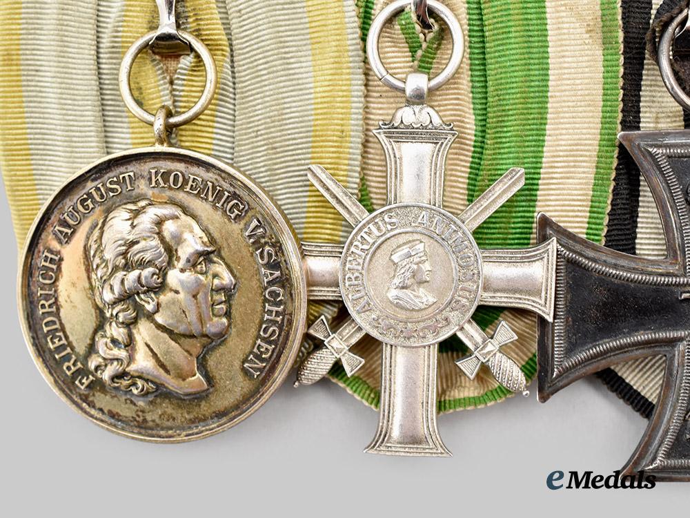 saxony,_kingdom._a_military_order_of_st._henry_medal_bar_to_a_distinguished_first_world_war_combatant___m_n_c8281