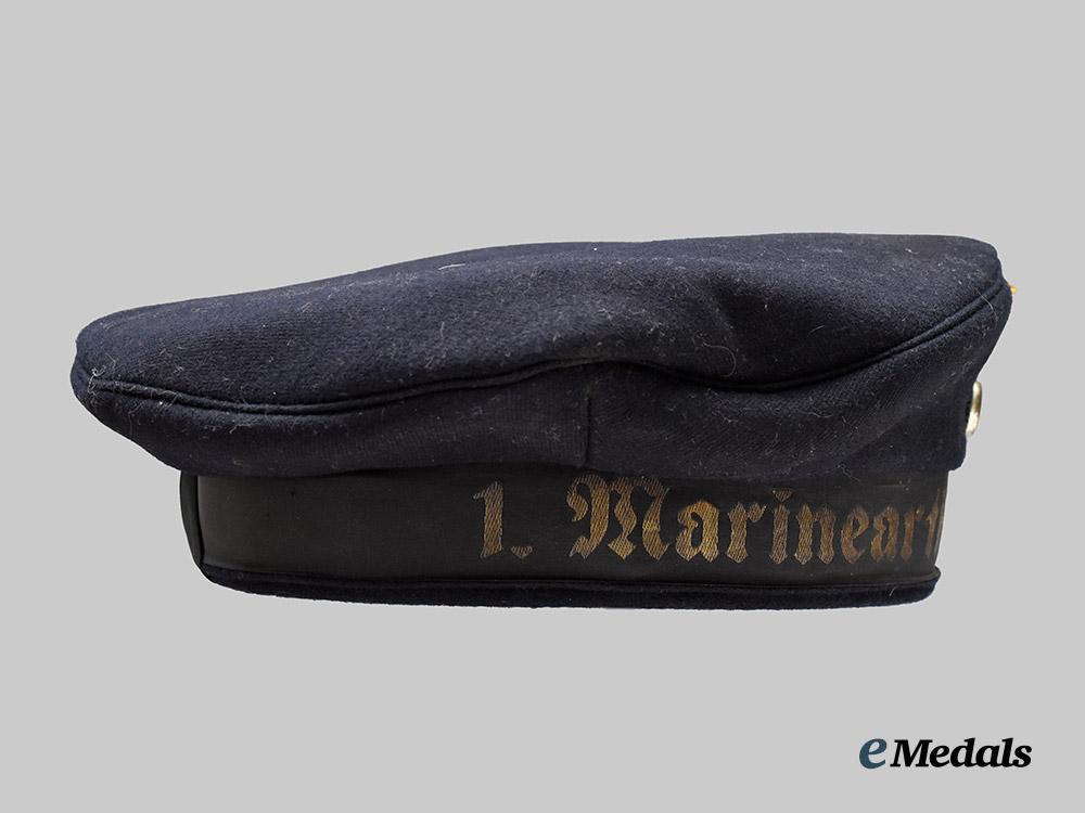 germany,_kriegsmarine._a_blue_sailor’s_cap_for_coastal_artillery_personnel___m_n_c8319
