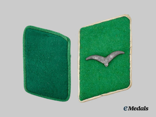 germany,_luftwaffe._a_pair_of_collar_tabs_for_field_division_personnel___m_n_c8322